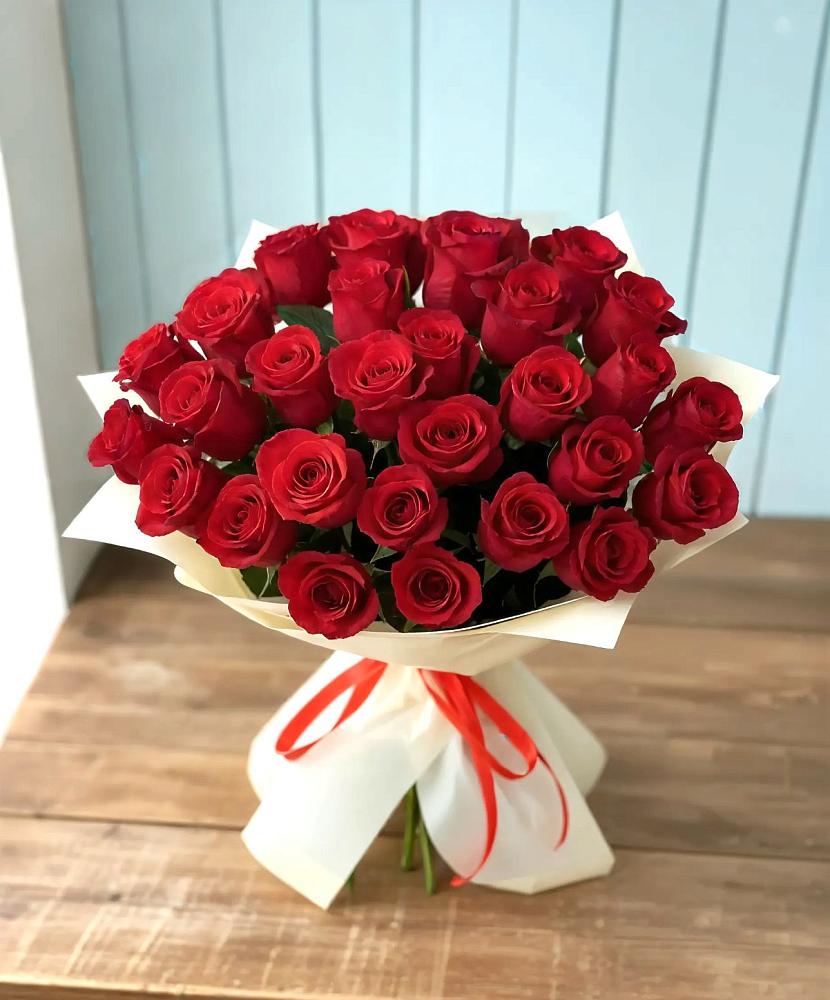 Букет 29 Красных роз в Дубках Саратовской области