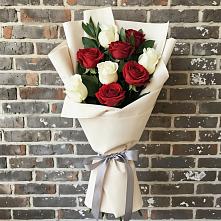 Букет цветов из:  Розы в Дубках Саратовской области