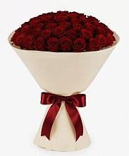 Букет 101 Бордовая роза Блэк Бакарра в Дубках Саратовской области