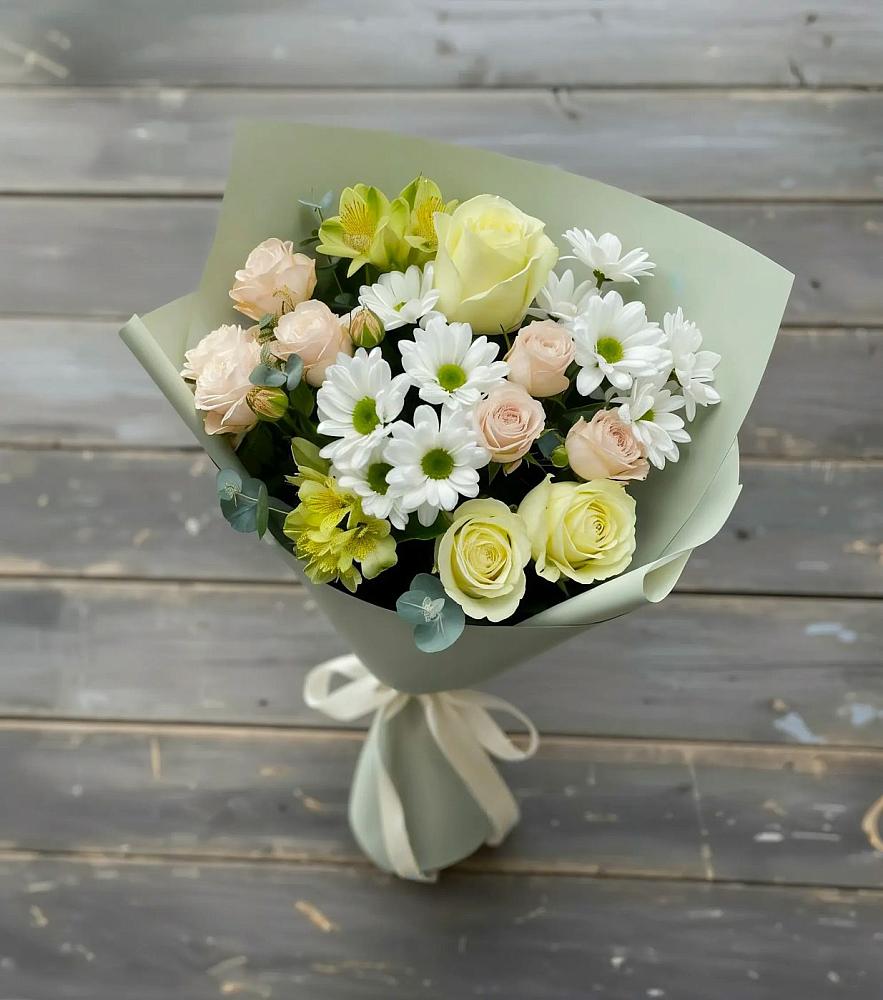 Букет цветов из: Альстромерии, Розы и Хризантемы в Дубках Саратовской области