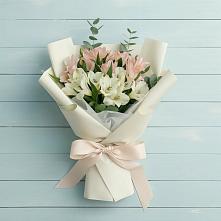 Букет цветов из:  Альстромерии в Дубках Саратовской области