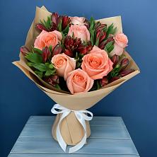 Букет цветов из:  Розы и Альстромерии в Дубках Саратовской области