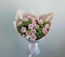 Букет цветов из:  Розы и Хризантемы в Дубках Саратовской области