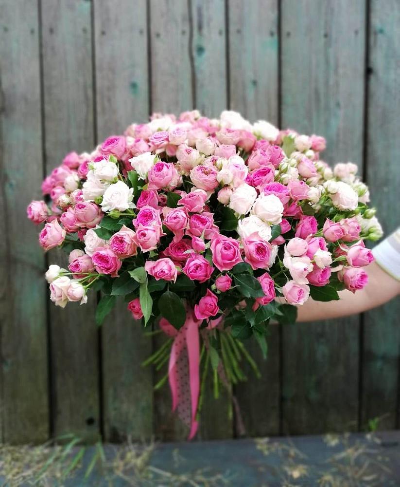 Букет Розовые кустовые розы Натали и Лав Лидия в Дубках Саратовской области