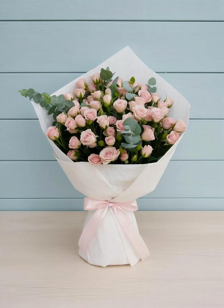 Букет цветов из: Розы в Дубках Саратовской области