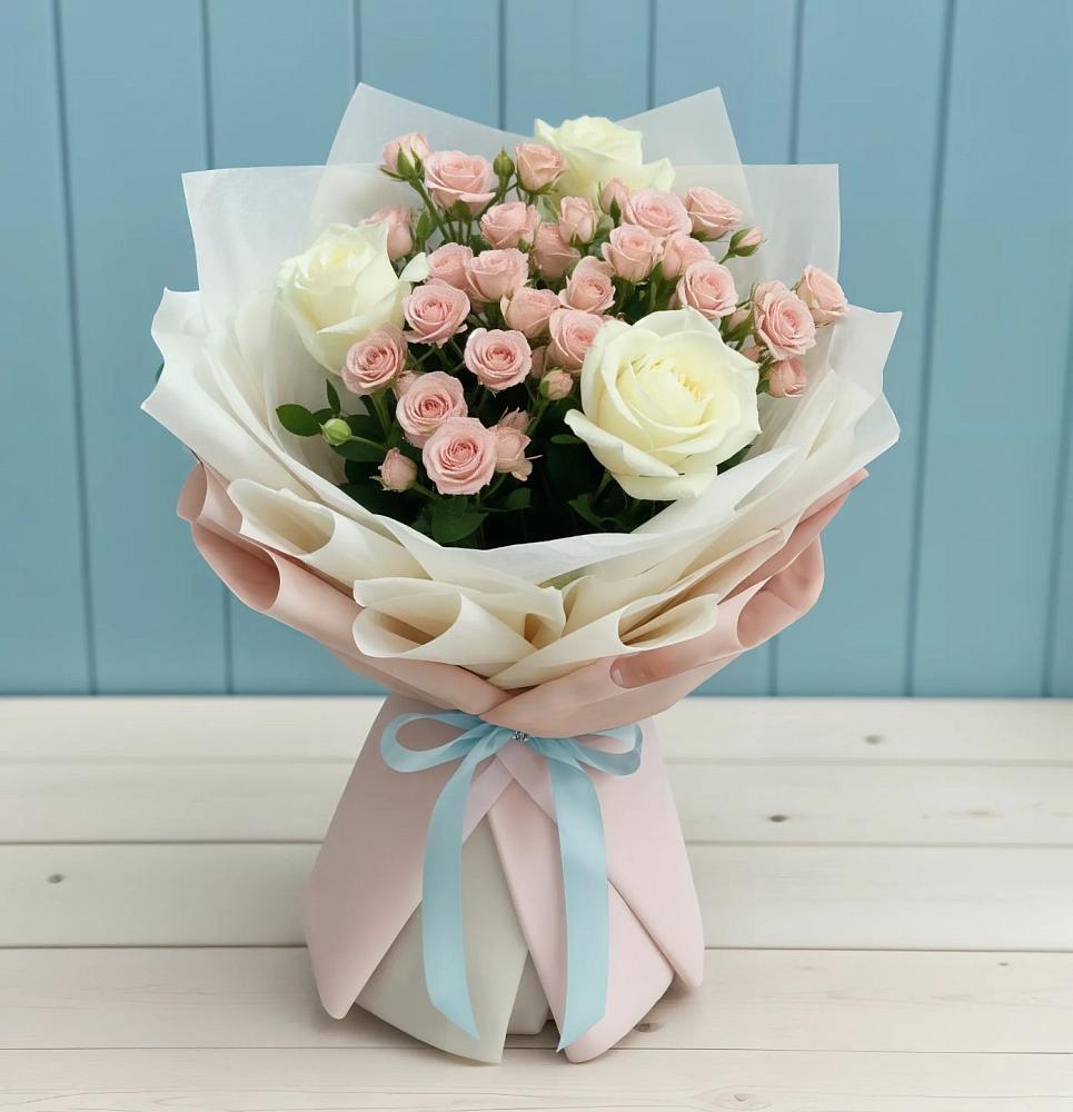 Букет цветов из: Розы в Дубках Саратовской области