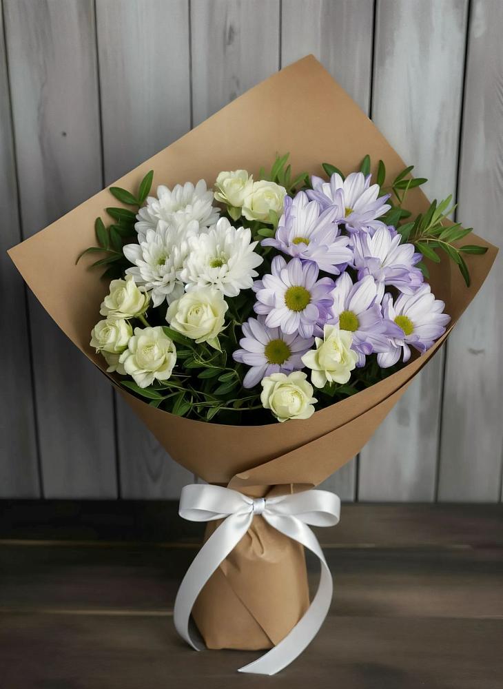 Букет цветов из: Хризантемы и Розы в Дубках Саратовской области
