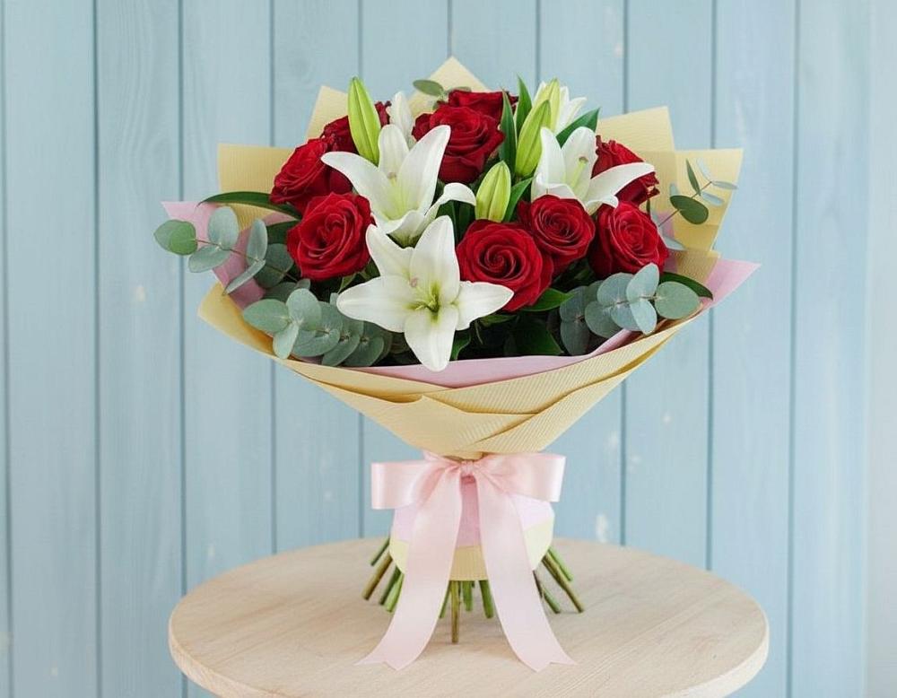 Букет цветов из: Лилии и Розы в Дубках Саратовской области